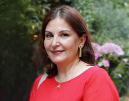 Farzi - Master Aesthetician | Laser Technician